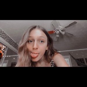 Meet your Posher, Reese